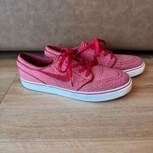 Nike SB Stefan Janoski Red Polka Dot Sneakers 8.5 | Rare Canvas Skate Shoes